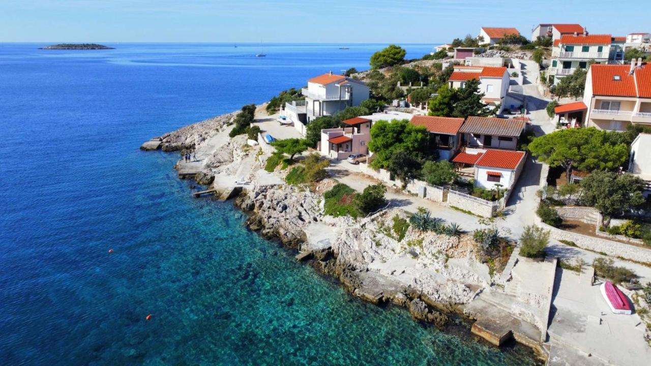 Apartments Blu Mare Sevid Exterior photo
