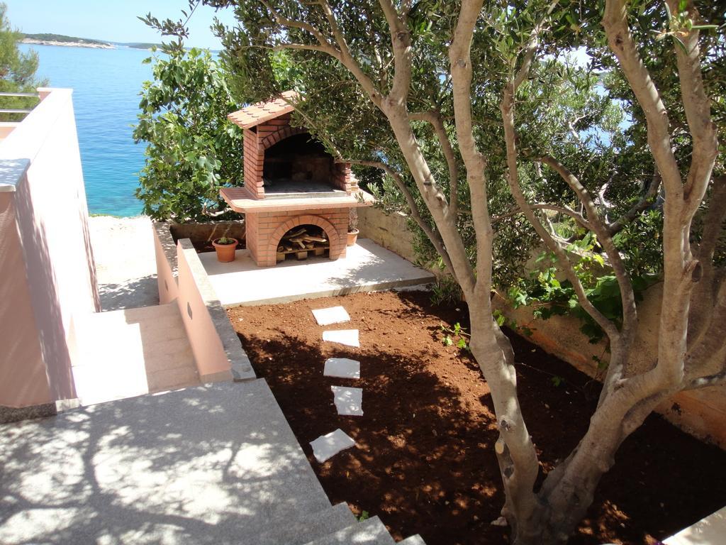 Apartments Blu Mare Sevid Exterior photo
