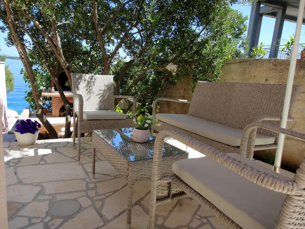 Apartments Blu Mare Sevid Exterior photo
